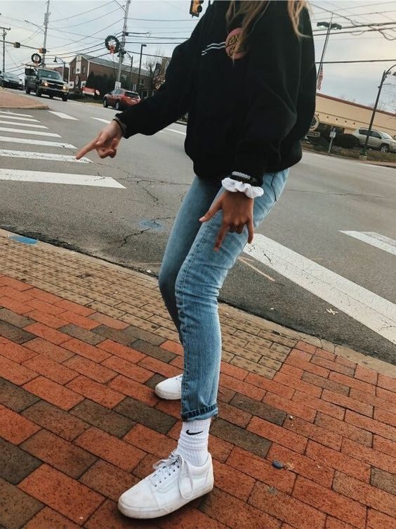 Outfit Inspiration? Schau mal bei uns vorbei! NYBB... - #Bei #coreana #Inspiration #mal #NYBB