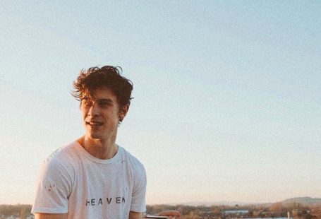 SHADOW MENDES WALLPAPER #shawnmendes #shawn #mendes #wallpaper #lockscreen,
