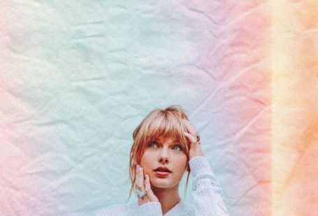 Taylor Swift • Discover the most beautiful photos