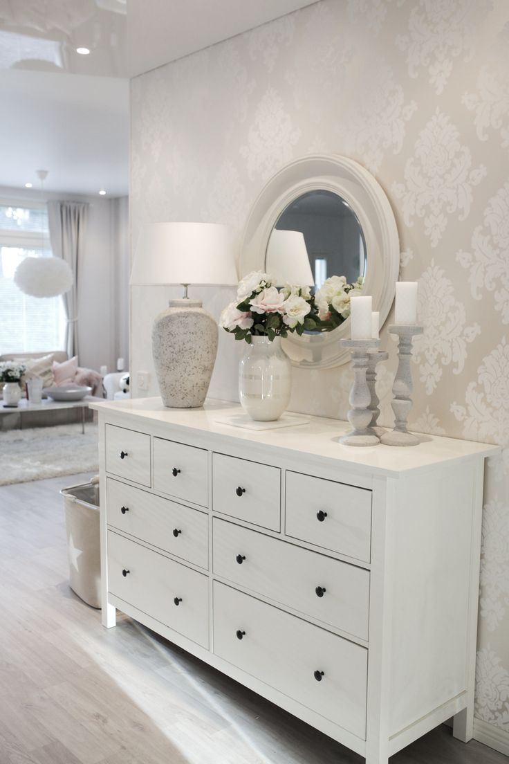 Wallpaper. Neutral, subtle, but impactful. - #impactful #neutral #Subtle #wallpaper