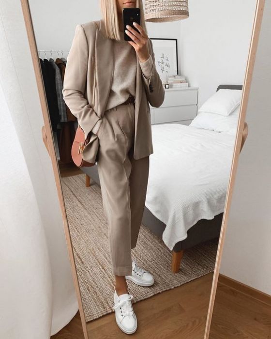 Модная неделя! 7 стильных образов для каждого дня Source by elainag34 #minimalist Fashion outfits #для #каждог #модная #неделя