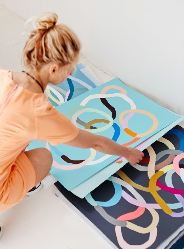 17 (Totally Incredible) Female Artists You Should be Following Right Now