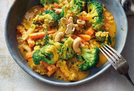 Koche jetzt Broccolicurry mit roten Linsen in 15 und entdecke zahlreiche weitere Weight Watchers Rezepte.