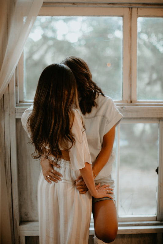 Engagement Proposal Photos by Lindsey O / Seattle Charleston Photographer / Destination PNW / Same sex couple / Lesbian engagement / gay wedding / same sex photographer / boltfarm treehouse  Lindsey O.