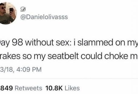 'Days Without Sex' Memes Are Going As Strong As Our Celibacy