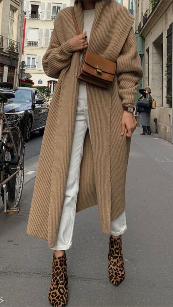Entdecken Sie die Details, die den Unterschied zum besten Streetstyle ausmachen, einzigartige Menschen mit viel Stil -  - <a class=