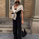 Aritzia pants and fall fashion style - @yourmorninglatte