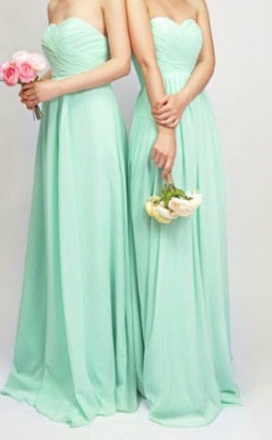 Brand Name: JUNYQOrigin: CN(Origin)Material: PolyesterMaterial: CottonSilhouette: Ball GownAge: Ages 18-35 Years OldModel Number: 59188888Season: SummerNeckline: O-NeckSleeve Length(cm): SleevelessSleeve Style: RegularGender: WOMENDecoration: NoneStyle: BohemianWaistline: empirePattern Type: SolidDresses Length: Ankle-Length