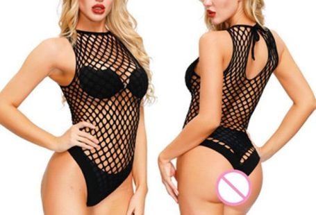 Brand Name: WOAIXDDDecoration: Hollow OutStyle: Sexy & ClubPattern Type: PatchworkOrigin: CN(Origin)Fit Type: RegularMaterial: SpandexItem Type: BodysuitsGender: WOMENFabric Type: MeshModel Number: S-WM104Age: Ages 18-35 Years Old