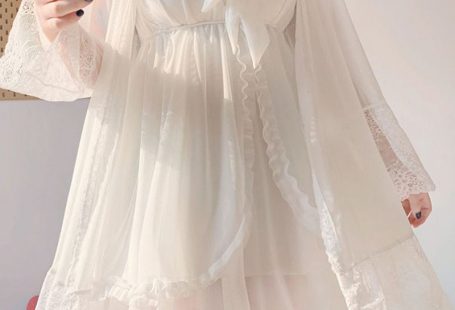 Feminine Lace Summer Sleepwear Dress Pajama Set (2-Piece)