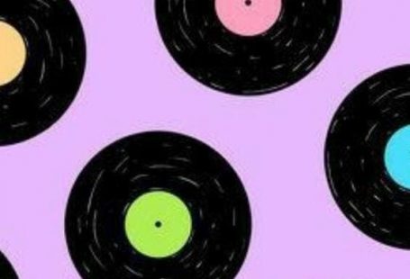 30+ Indie Aesthetic Wallpaper Ideas (2022 List)