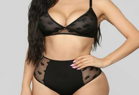 The lingerie set every girl needs in her closet. If you don