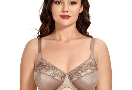Designed to highlight your spectacular shape, this full figure bra offers optimal support owing to its underwire feature. Made from strong and durable spandex and polyamide materials, its non-padded style gives your apparel a smooth finish. Decorated with charming sheer lace, the adjustable straps and secure back closure of this breath-taking innerwear provide a comfortable fit. Great for everyday use, opt for this sexy bra today!SpecificationsBrand Name: GeraldBlackObscene Picture: NoSexually Suggestive: NoBra Style: UnlinedMaterial: SpandexMa