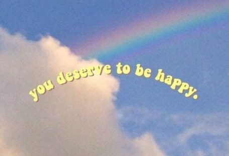 50+ Cloud Aesthetic Wallpapers For iPhone (2022 List)