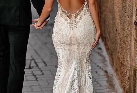 Sexy Wedding Dresses Ideas: 27 Best Gowns + Tips & Advice