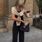 What to Wear in Paris: Packing List (2022 Update)