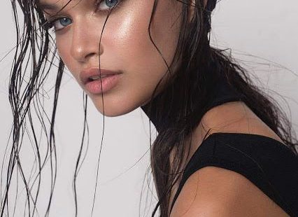 7 Sneaky Reasons Why Your Hair Is So Dry
