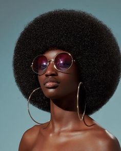 Brown Skin Girl Tribute: 50 Brown Skin Girls you NEED to Follow with Natural Hairstyles