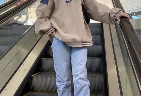 10 outfits con jeans que favorecen a todo tipo de cuerpo