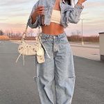 15 looks para quem ama jeans claro - Guita Moda