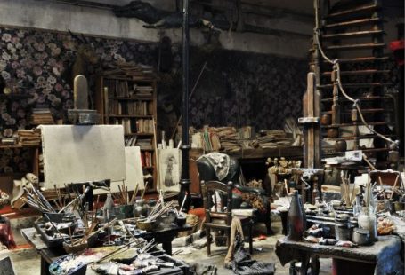 A Miniature Bohemian World