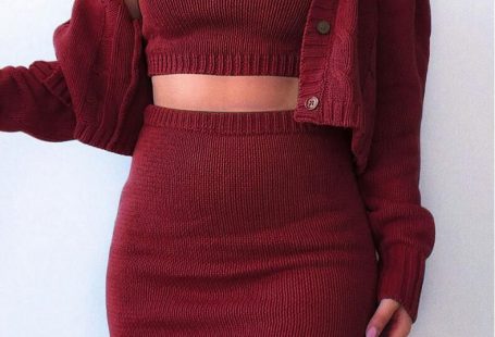 Women's Knitted Shirt Three-piece Sweater Suit Cardigan Coat Wrapped Chest Red-L