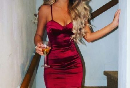 12 Sexy Valentines Day Dresses To Wow Your Date - Society19
