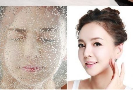 How To Apply Mascara Perfectly Like A Pro (Without Clumps)