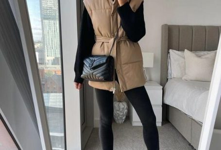 Стильный жилет 2022 — модная вещь для весенних образов