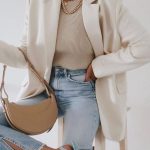 Образы в светлых оттенках весна-лето 2022