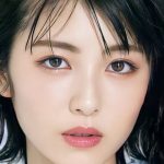 浜辺美波 : 顔アップ特集 [綺麗な女優・アイドル・モデル、芸能人の顔アップ画像研究所（顔面アップ同好会～顔好きによる顔好きのための好きサイト）]