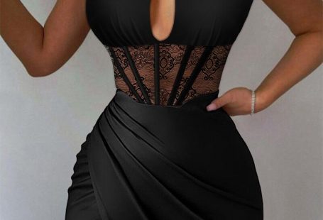 Fashion Women Solid Black Sleeveless Ruched High Slit Contrast Lace Corset Dress 2022 Halter Sexy See Through Dress Sexy Robes