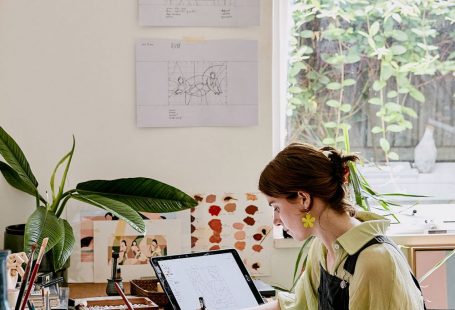 A Studio Visit With Talented Melbourne Painter Emma Currie