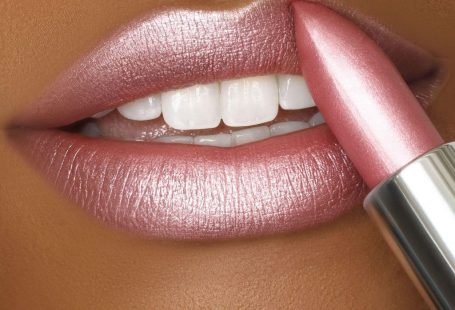 Trophy Wife Crème | A Frosted Pale Pastel Pink with Silver Shimmer Lipstick