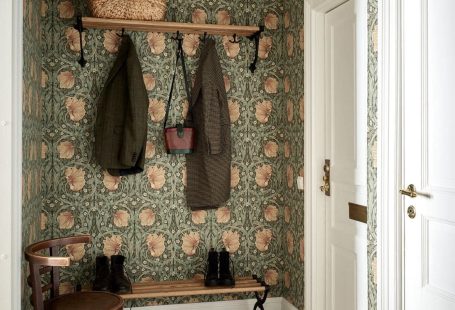 17 entryway wallpaper ideas to make your guests feel welcome