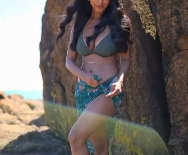 Beautiful Girl with New bikini Styles