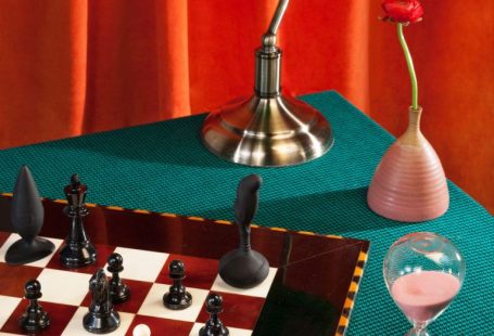 Everyday Objects: Sex Toys and Still Lifes | YEOJA Magazine