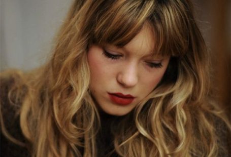 Hair Care Secrets: Middle Parts - Finding Beautiful Truth