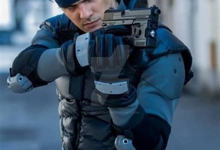 Sexy Solid Nake Cosplay At Photocollecs.blogspot.mk