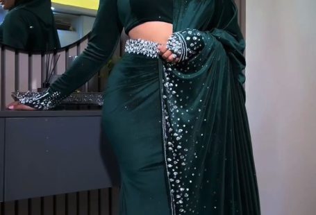 Sexy velvet emerald green evening gown