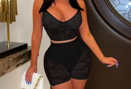 Solid Color Sexy Lace Sleeveless Shorts Two-piece Set