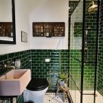 The Best Tile Color for a Small Bathroom