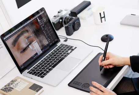 50 Wonderfully Creative Gifts for Digital Artists