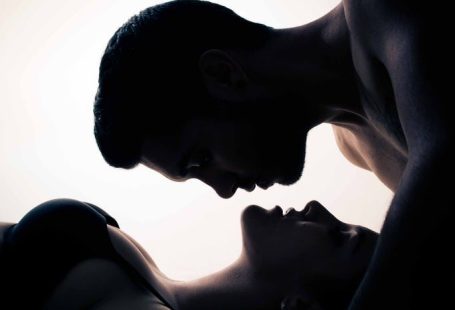 9 Habits Of Couples Who Have A Great Sex Life