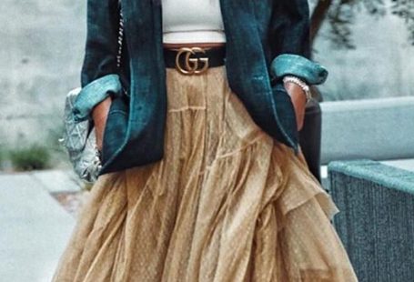 Embrace Your Chic Side: Casual Shoe Outfits That Turn Heads