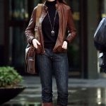 Anne Hathaway Recreated One Of Her Looks From "The Devil Wears Prada" — And Then Ended Up Sitting Next To Anna Wintour