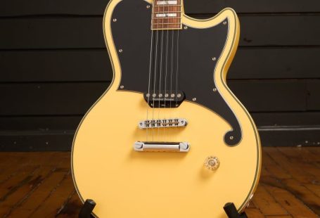 D'Angelico Deluxe Atlantic Lemon