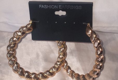 Large Size Hoop Earrings | Color: Gold | Size: Os