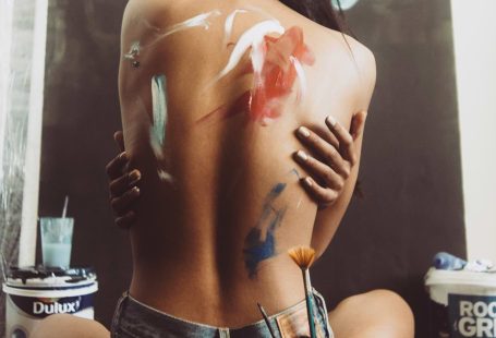 The 45 Most Jaw-Dropping Boudoir Photos of 2018 show a lot of skin!