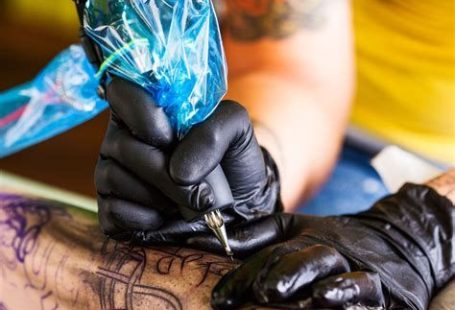 Things Tattoo Artists Hate at Vickycastaneda